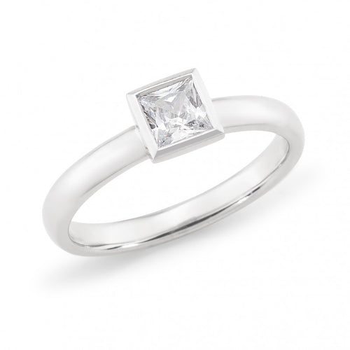 18CT White Gold Princess Diamond Bezel Set Solitaire Engagement Ring